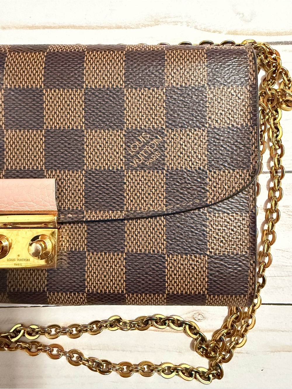 Louis Vuitton Brown Damier Ebene Crossbody Wallet with Gold Chain - Picture 3 of 10